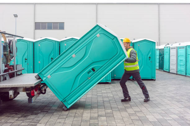 Best Portable restroom trailer rental  in Harriman, TN
